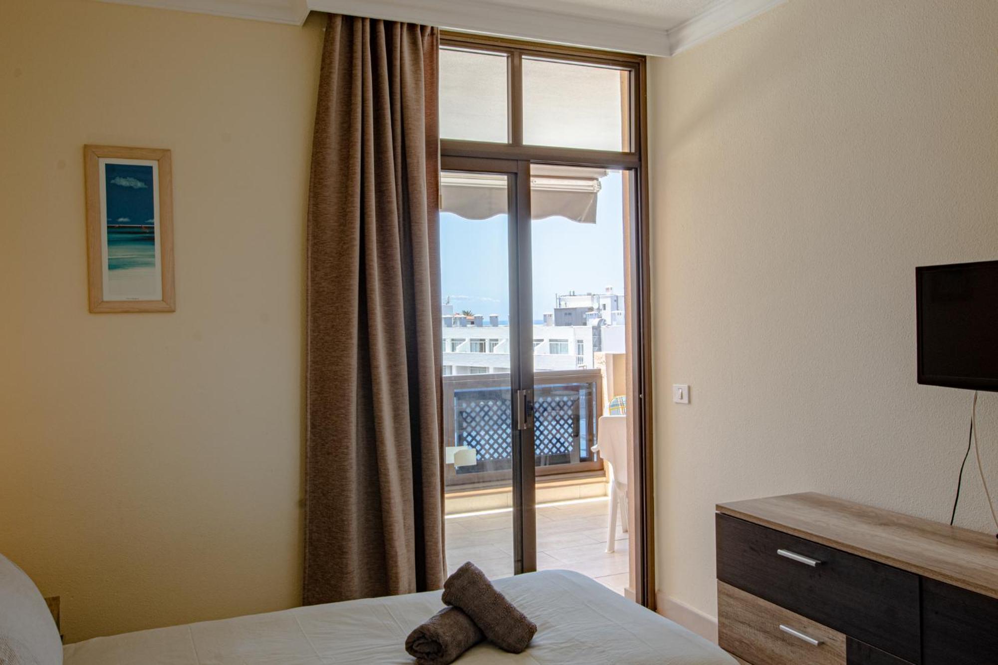 Beautiful Sunset Apt By Dream Homes Tenerife Puerto de Santiago  Exterior photo